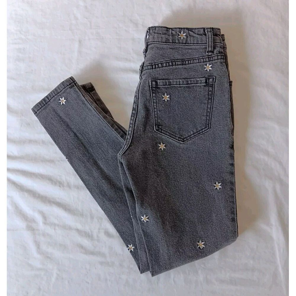 Angel Kiss Ankle Skinny Jeans Size 1/25 Gray Black Embroidered‎ Daisy 25x25